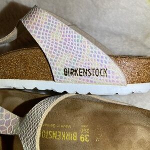 Birkenstock sandals Euro sz 39 like new